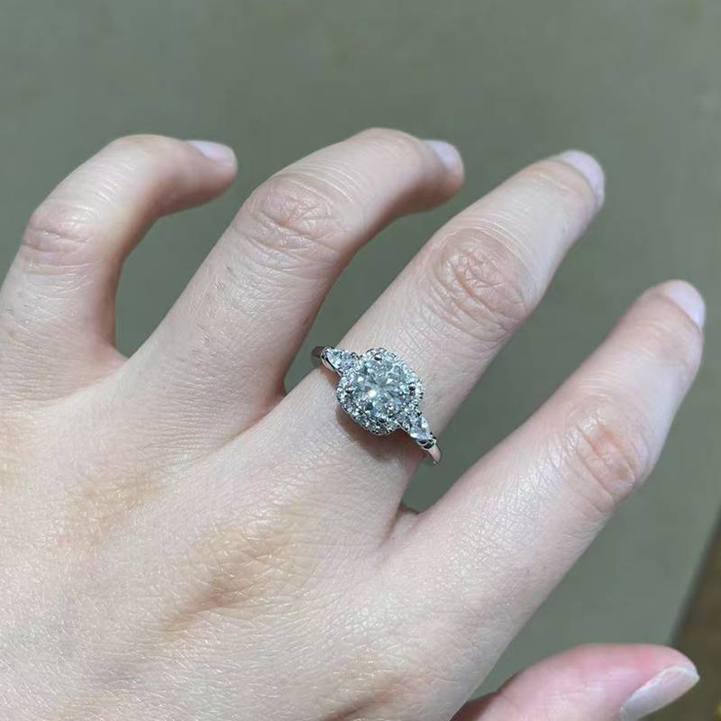 三石款方包Women's RingS925银镀白金定制选款主石Moissanite1.0ct/副石高碳钻
